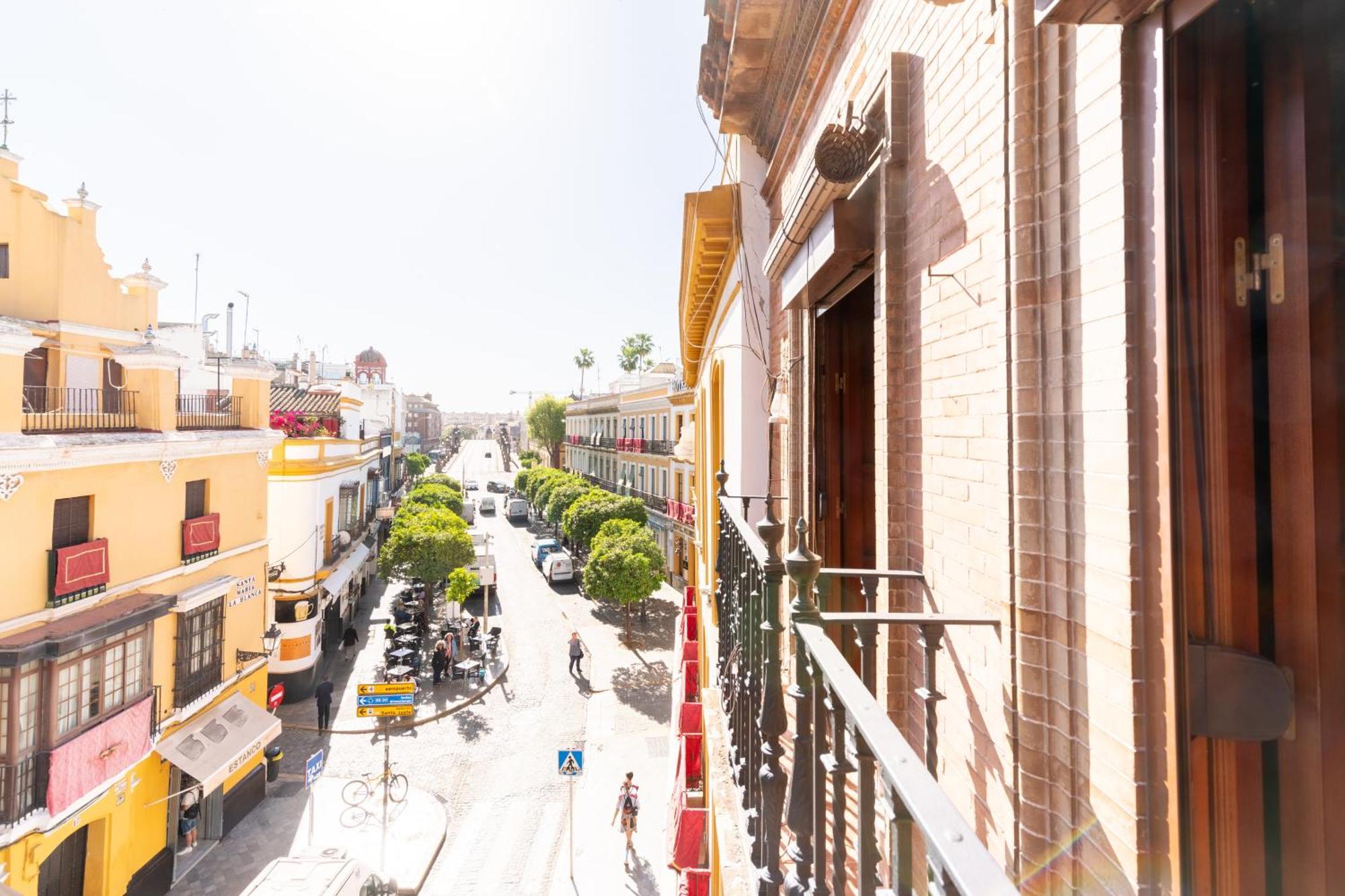 Aoa Green Gardens Family House Seville Exterior photo